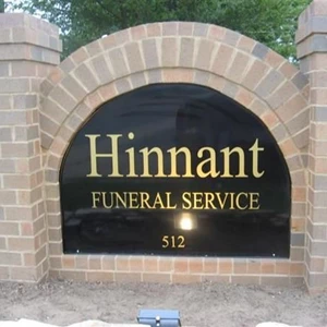 Hinnant Funeral Services Sign