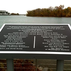 Friends of Georgetown - Waterfront Park - Donor Sign