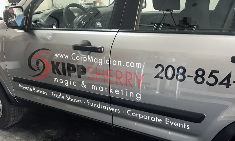 Simple Cut Vinyl Vehicle Graphics to advertise entertainment services