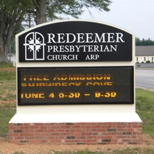 Redeemer Presbyterian Church, Monochrome LED Message Center Monument