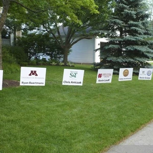 Breamar Neighbors Graduation/College Lawn Signs