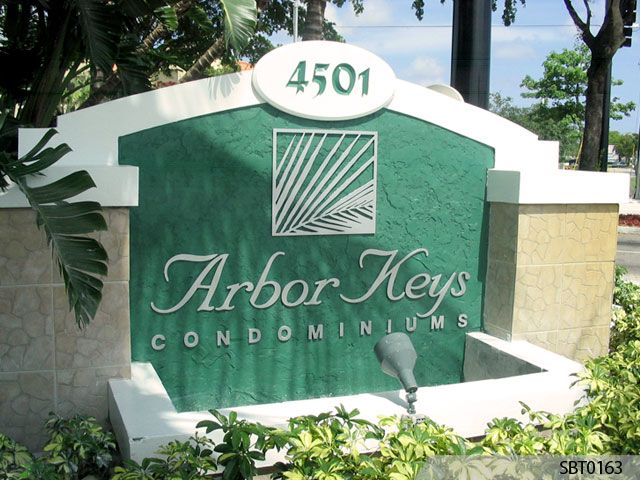 Arbor Keys Monument Sign