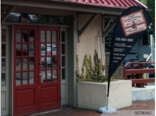 Frame Store Custom Teardrop Banner