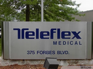 Teleflex Custom Pylon Sign