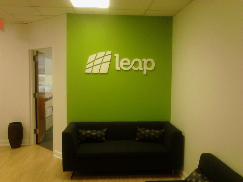 Dimensional Lettering - Leap