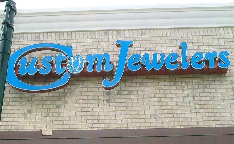 Custom Jewelers Lighted Channel Letters
