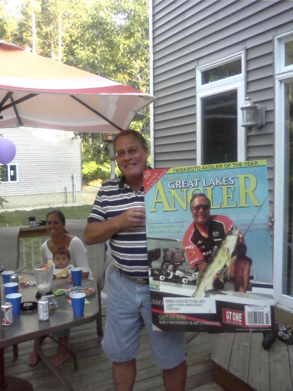 Digital printed vinyl with lamination on foam board