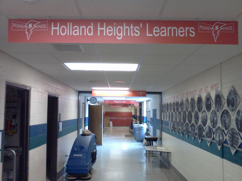 Digital printed vinyl with lamination on gatorboard