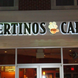 Sertinos Cafe at night