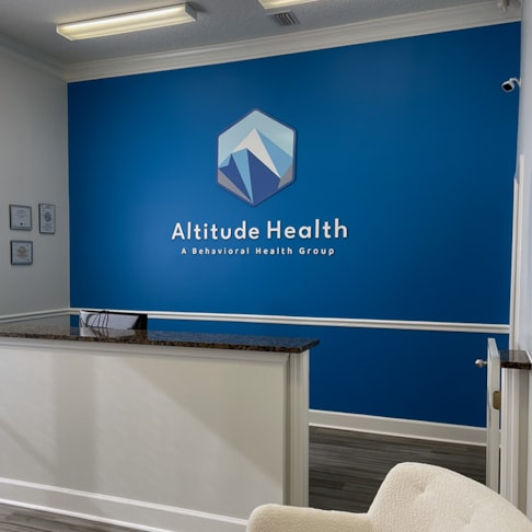 3D Signs and Dimensional Acrylic Letters and Logos