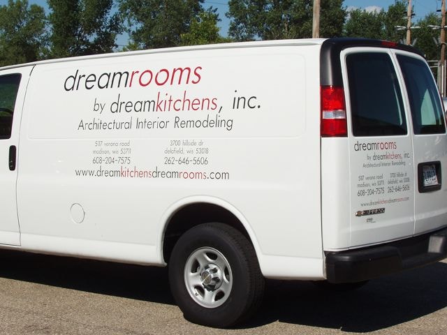 Vehicle Lettering & Graphics in [city]