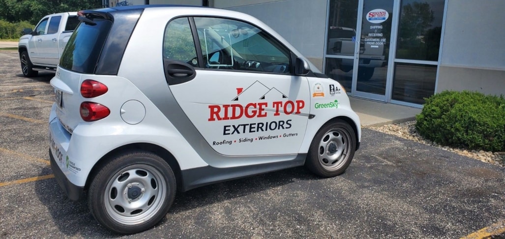 Custom Vehicle Lettering & Graphics