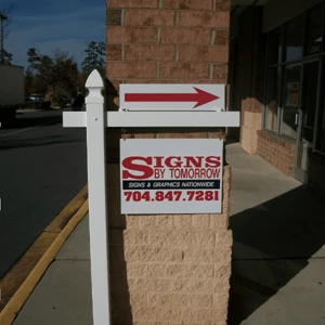 cantilever sign