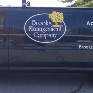 Brooks Mgmt Van