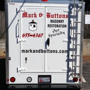 Mark & Buttons