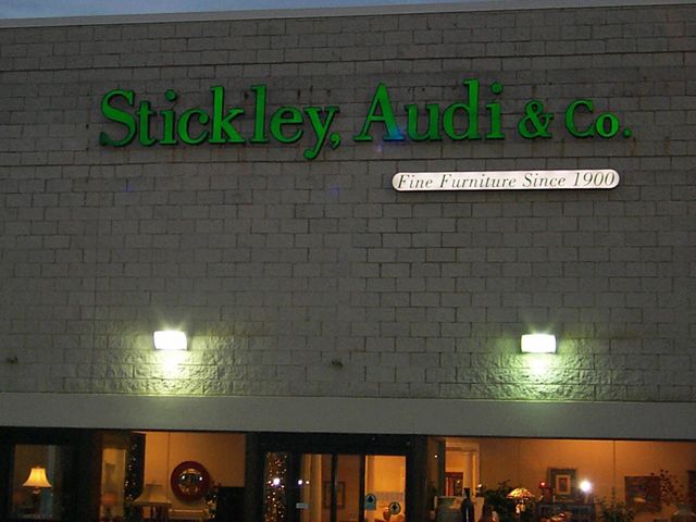 LED Channel Letters & Custom Lightbox