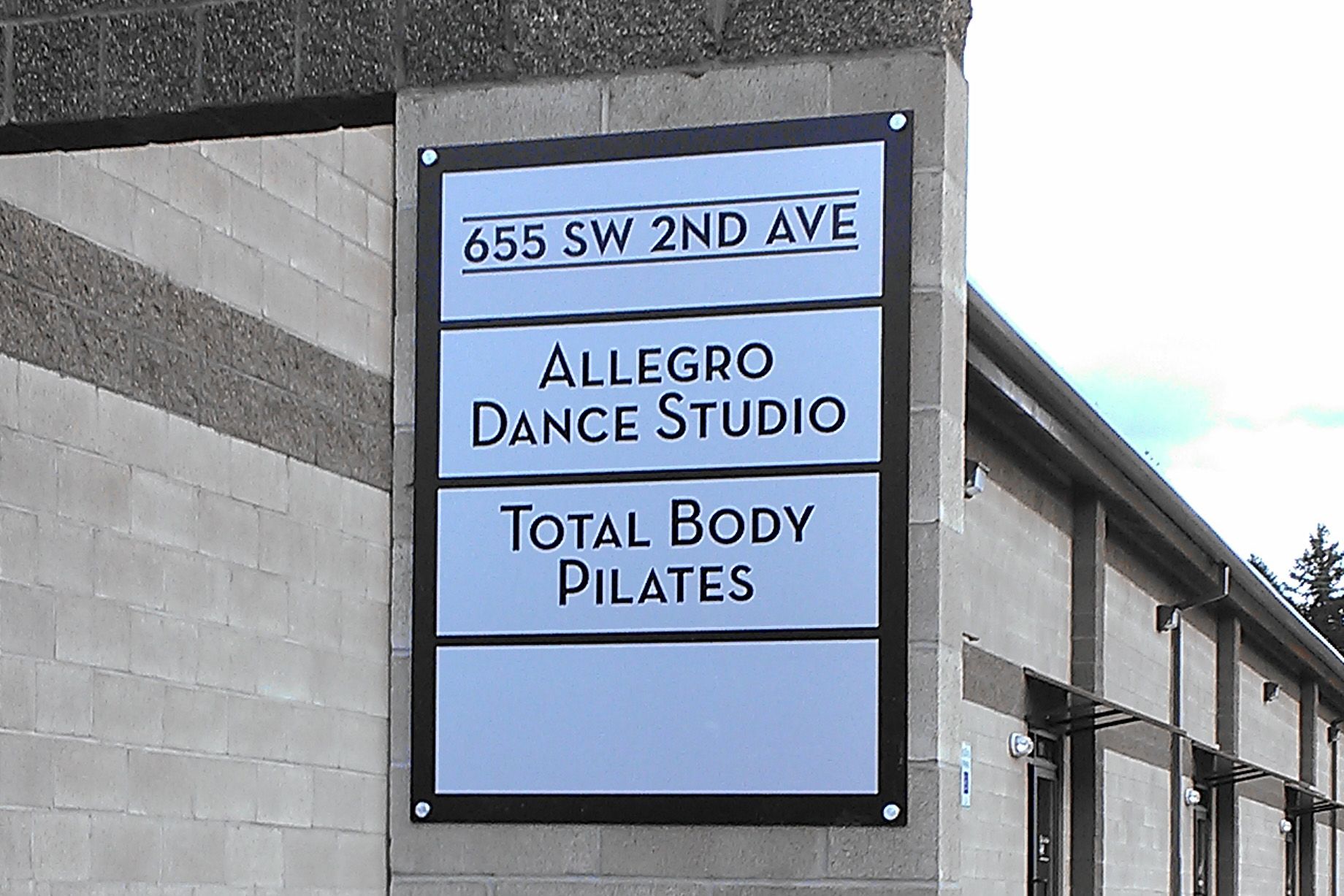 Outside Signage, Outdoor Signage Company