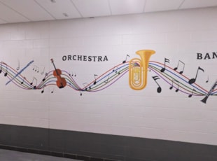 Vinyl Lettering & Graphics | Schools, Colleges & Universities | Vinyl