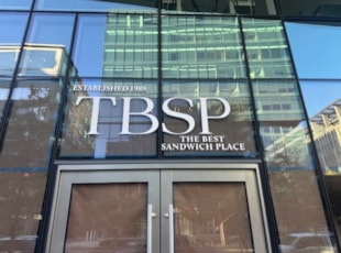 Vinyl Lettering & Graphics | Restaurants & Foodservice | Vinyl