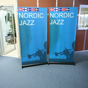 Nordic Jazz Silver Step Retractable Banner Stands