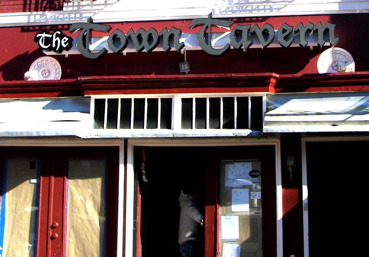 The Town Tavern 3D Electrical Signage