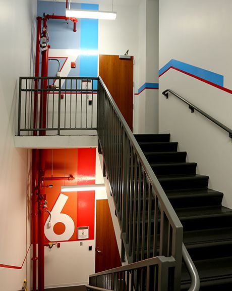 Stairwell Signage - Hitt Contracting