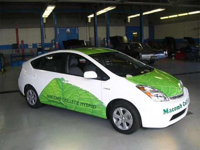 Vehicle Lettering & Graphics in [city]