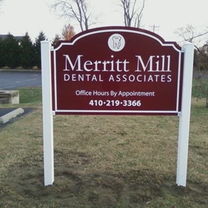 Merritt Mill Dental Post and Panel