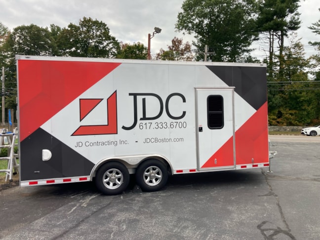 Vinyl Lettering & Graphics