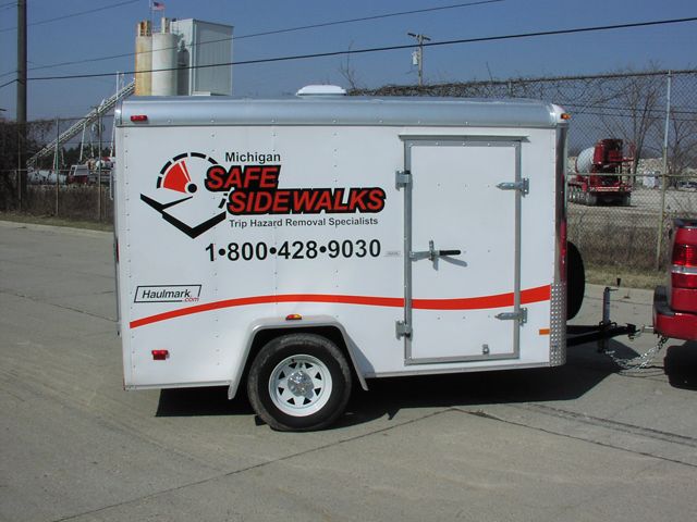 Vehicle & Trailer Graphics