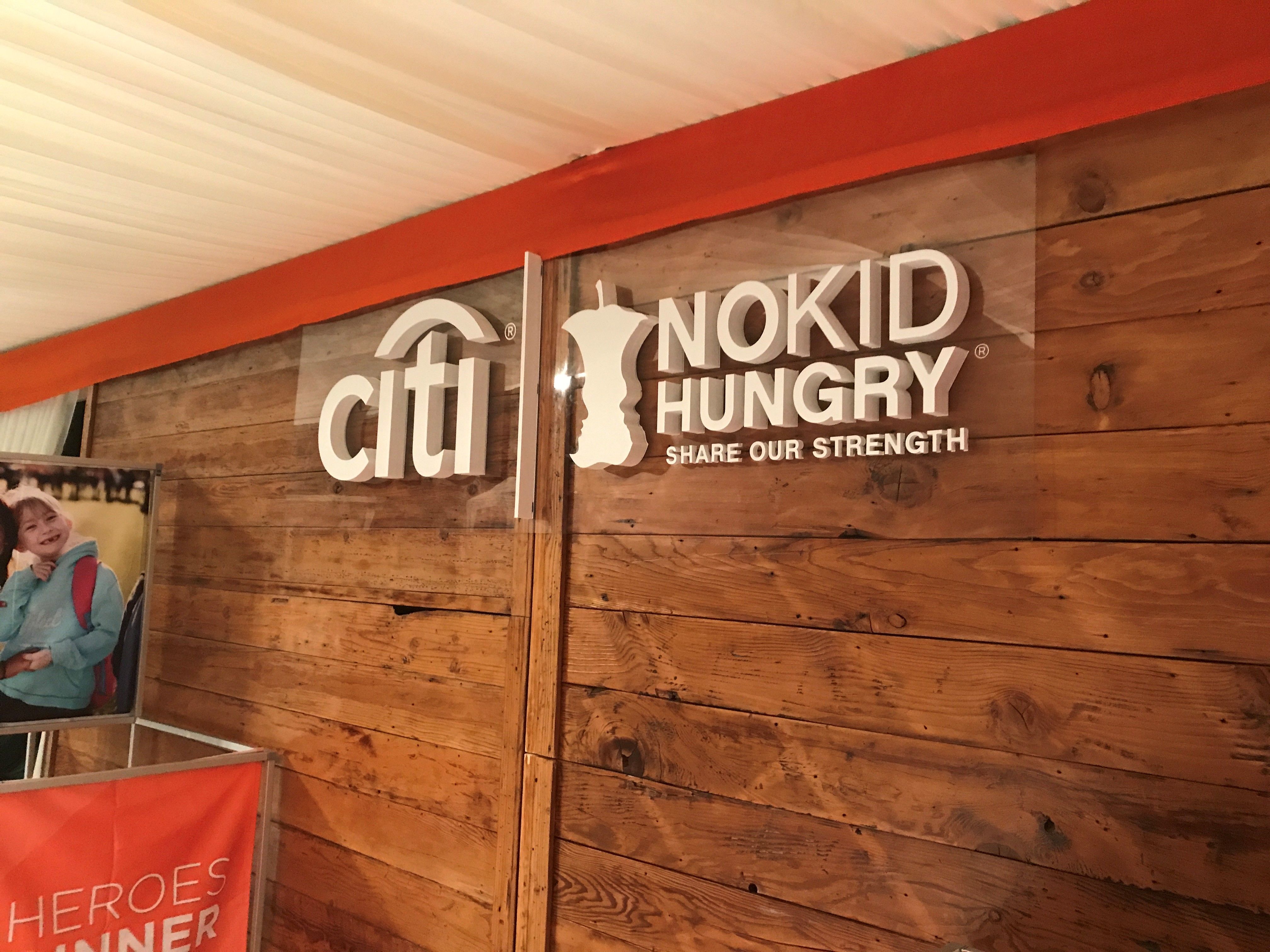 Dimensional Lettering