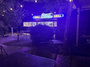 Illuminated Dimensional Lettering & Logos | Restaurants & Foodservice | California | Acrylic