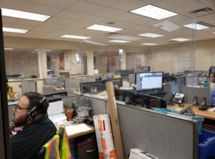 Custom Sneeze Barrier Design & Installation