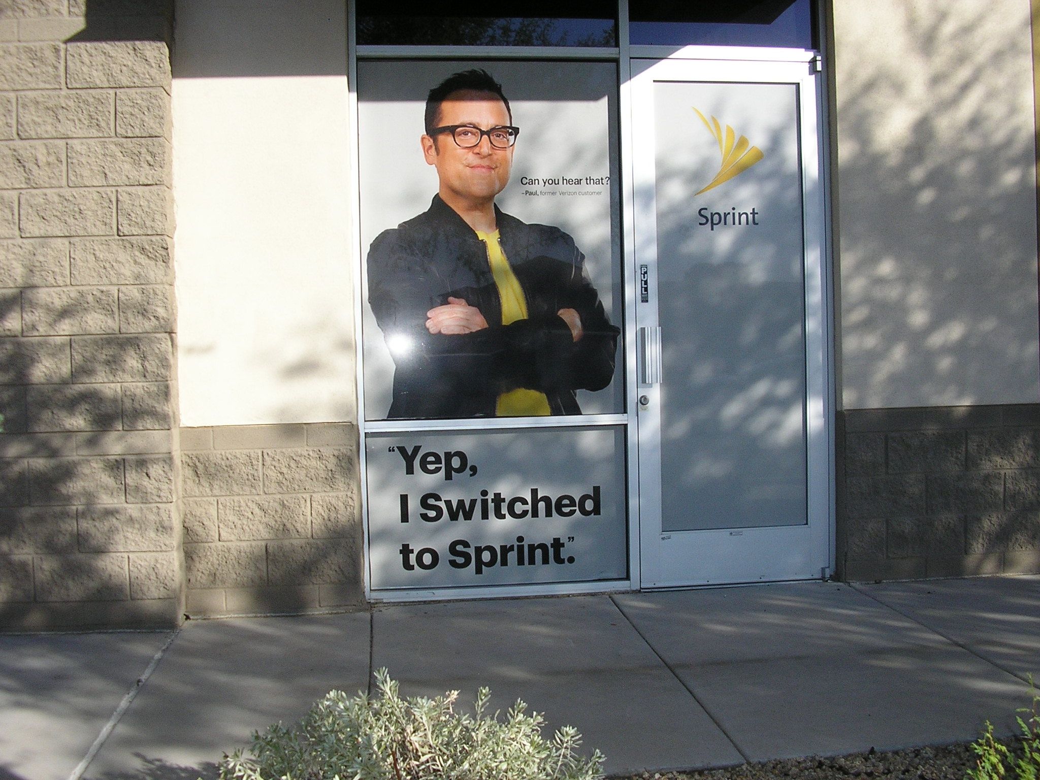 retail window graphics