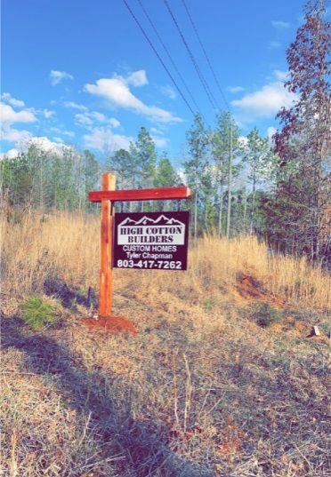 The Evolving Role of Commercial Signs in Shaping Consumer Perceptions