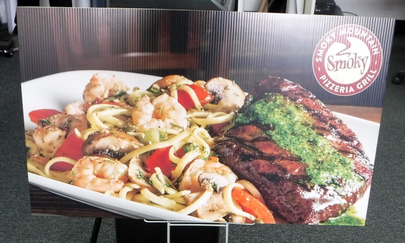 Yard & Sidewalk Signs