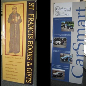 Using our collapsable Spyder Banner Stand for great banner displays