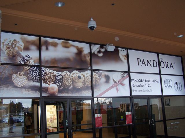 Wrapping windows for temporary promotions