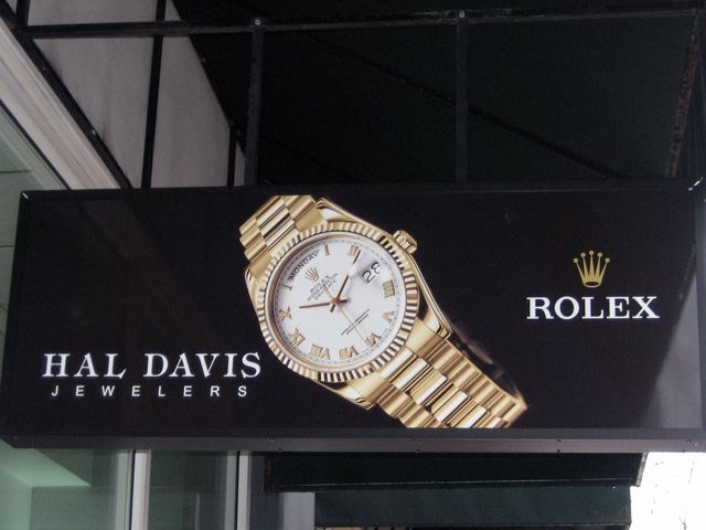 Full-color, digitally printed signs can be elegant and make a statement about your business