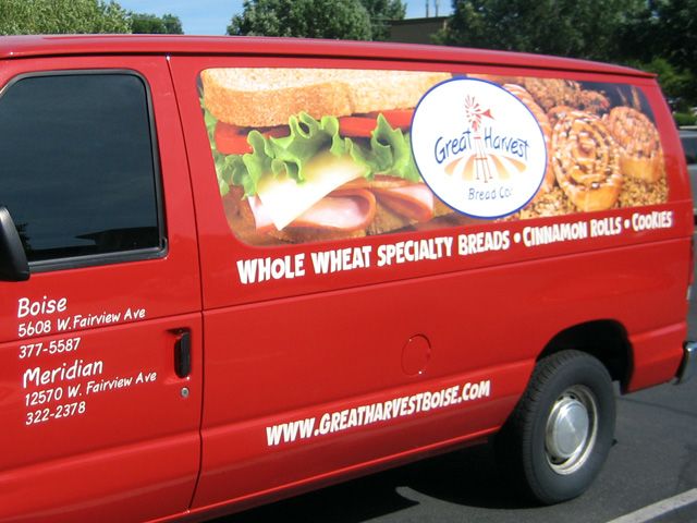 Digitally printed photos add impact for Great Harvest Bread Company