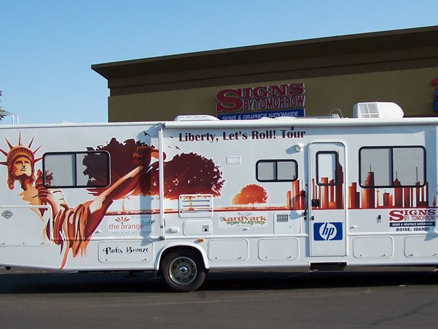 Making a statement with a partial wrap on an RV