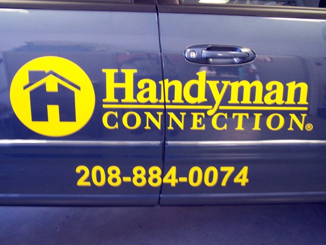 Simple, yet attention-grabbing, cut vinyl lettering