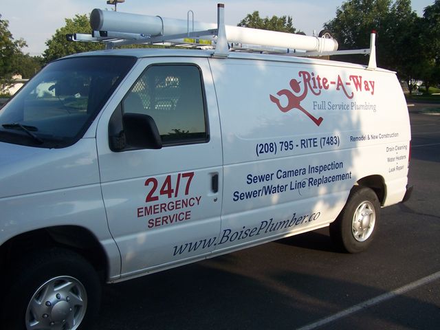 Standard cut vinyl lettering and graphic