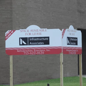 A pie-shape leasing sign