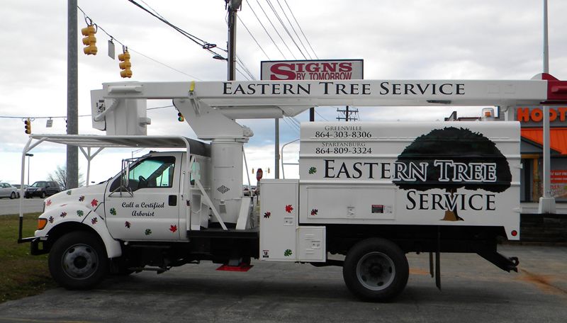 Eastern Tree Service, Vinyl Graphics on work truck