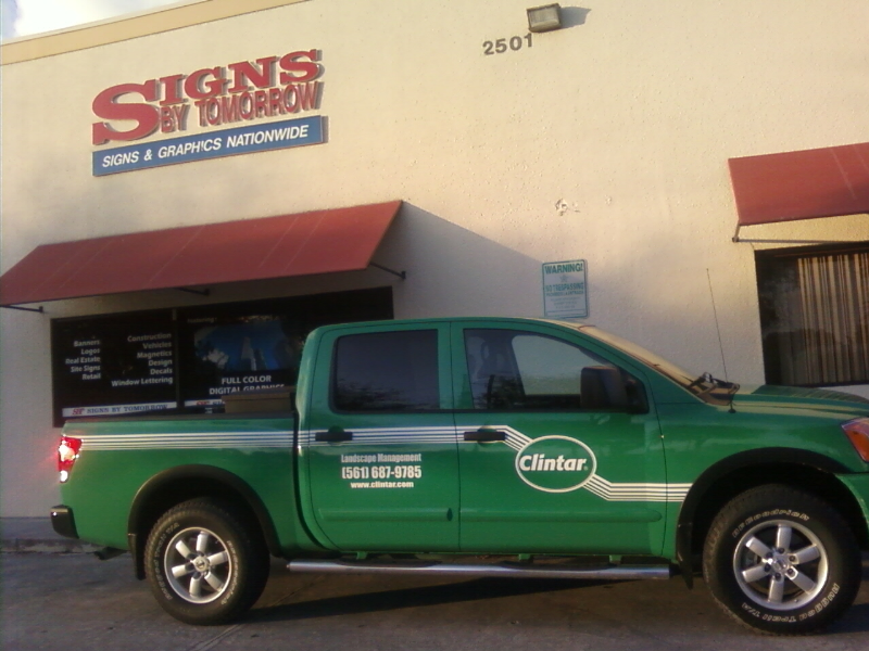 Clintar Landscape Titan