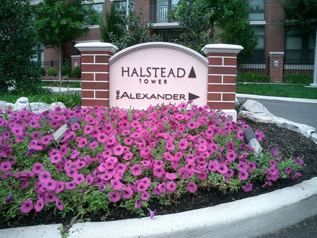 Monument Sign Directional