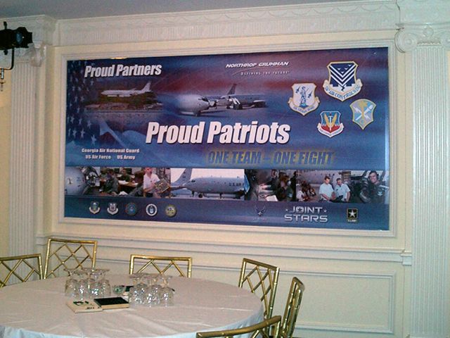 Removeable graphic covering Mirror