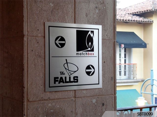 Engraved Signs & Plaques