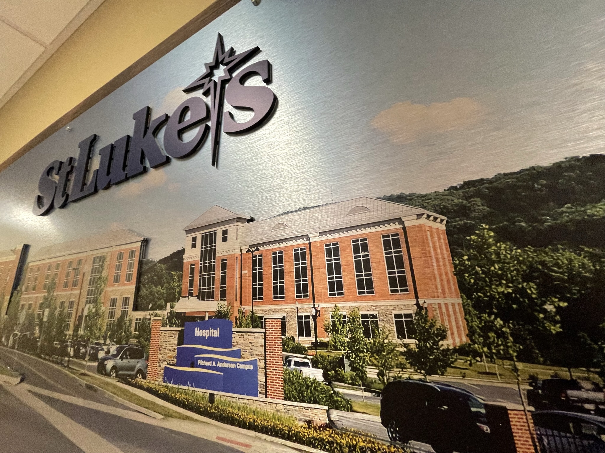 Elevating Patient Experience: Experiential Graphics and Wayfinding at St. Luke’s Anderson Campus